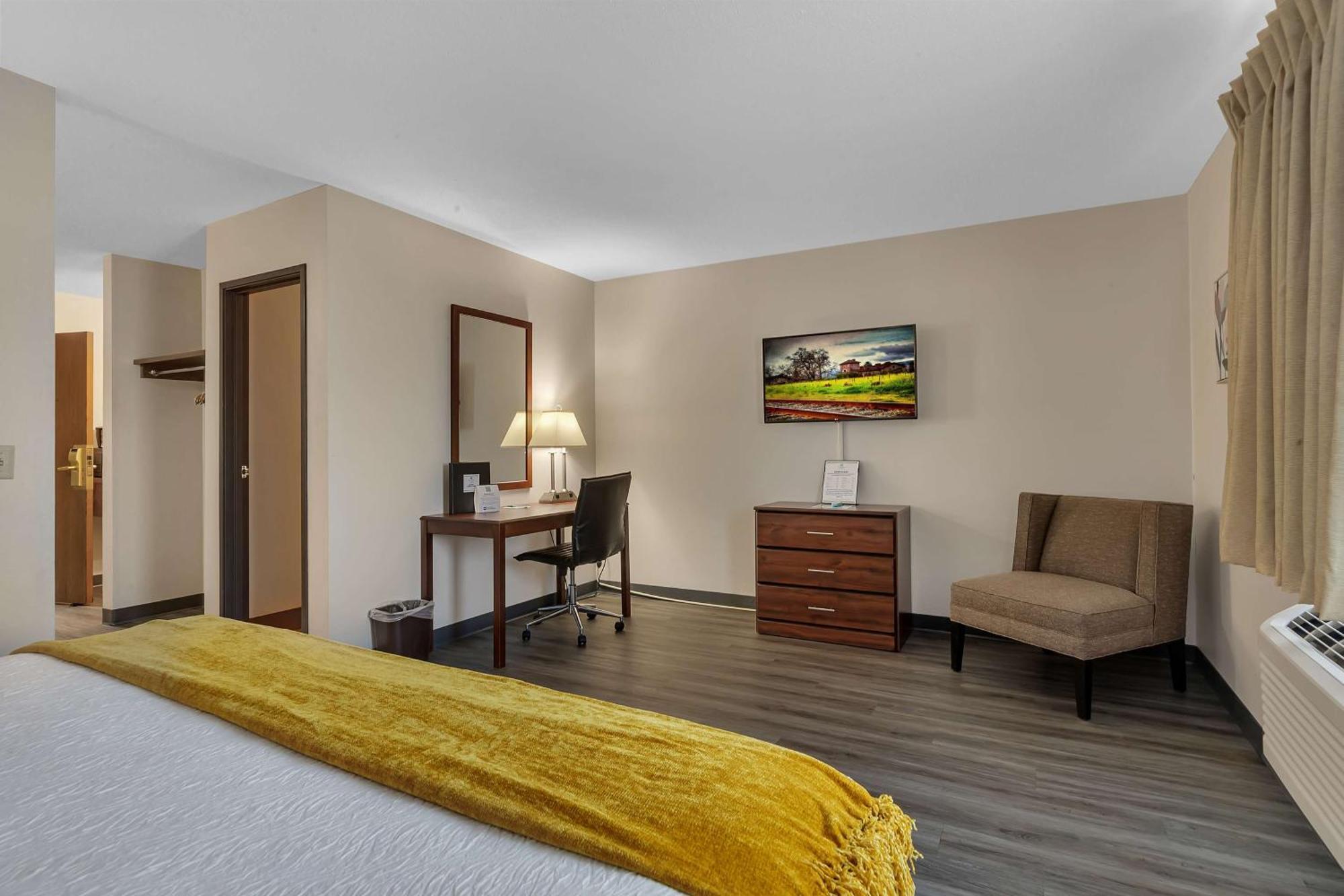 Hotel Surestay By Western 3*