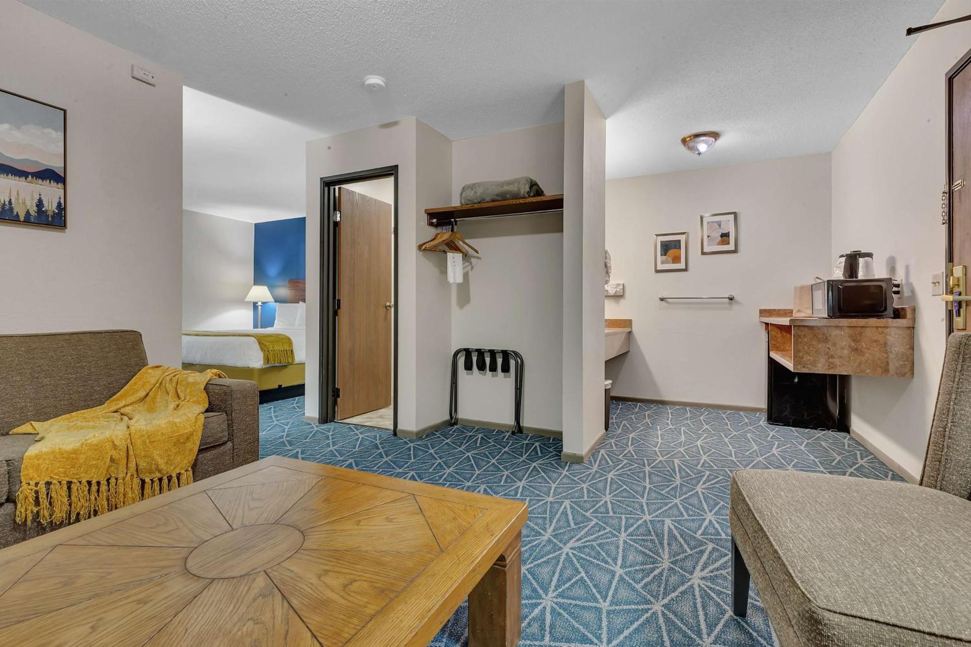 Hotel Surestay By Western Spicer