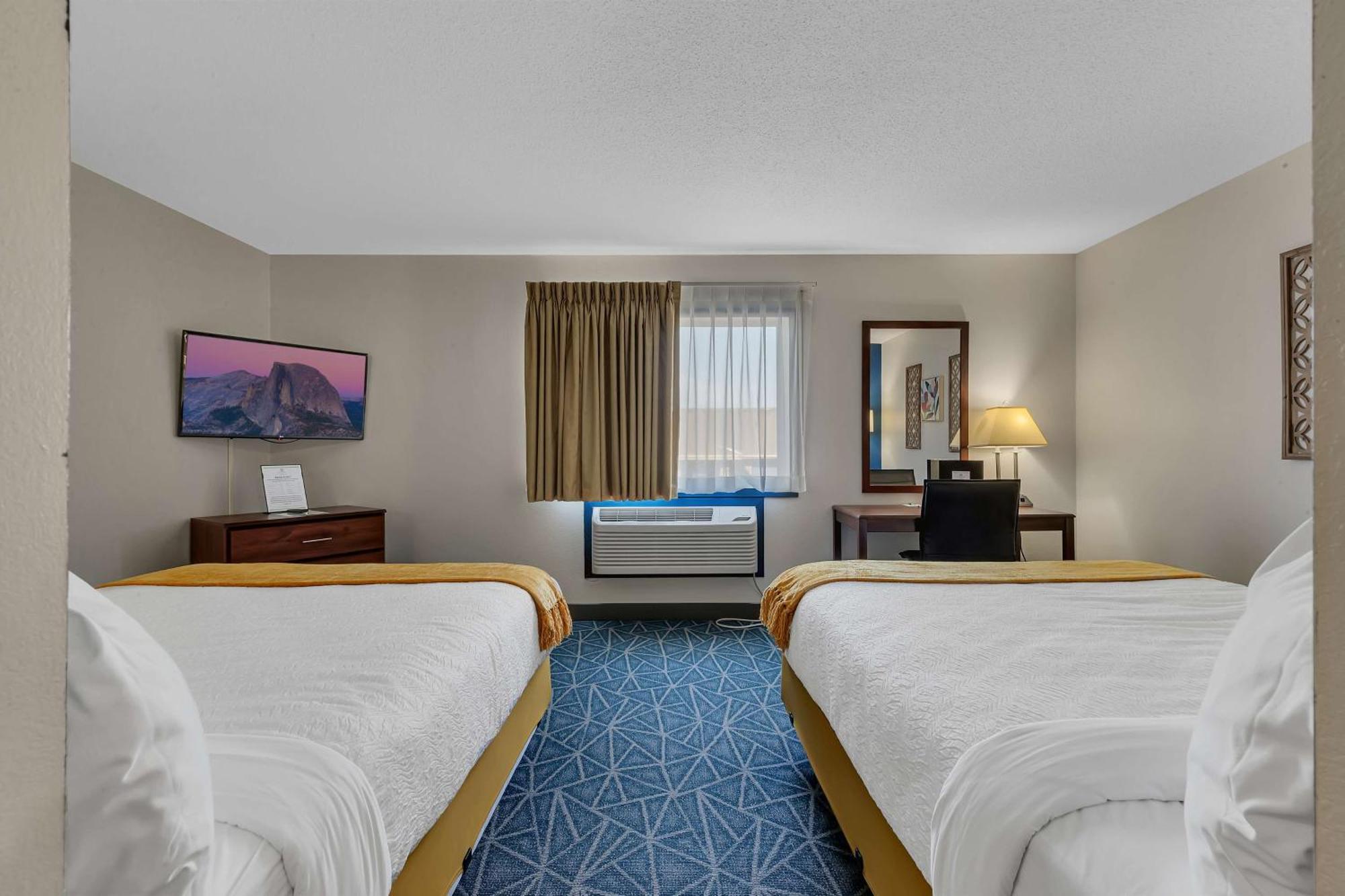 Surestay By Western Hotel 3*
