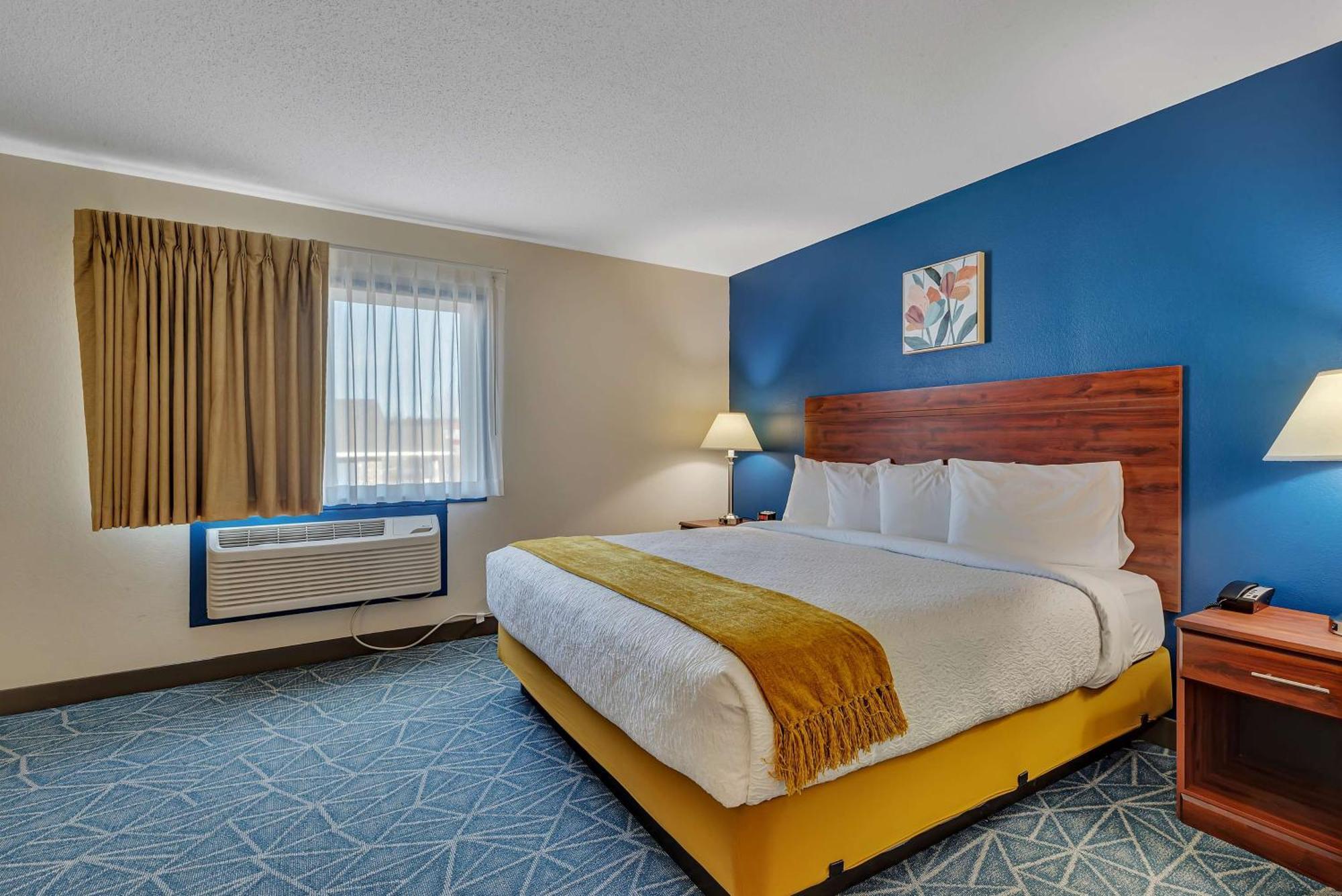 Surestay By Western Hotel